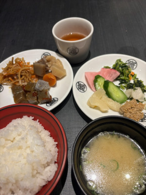 松（まつ）