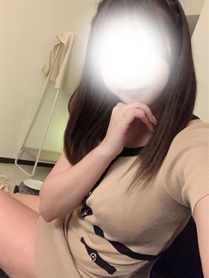 あいな