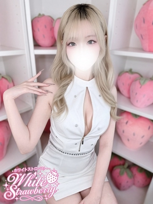 もも White Strawberry